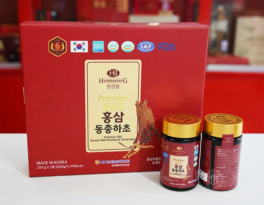 Cao hồng sâm đông trùng hạ thảo Hàn Quốc hộp 2 lọ x 250g Cao hồng sâm đông trùng hạ thảo Hàn Quốc hộp 2 lọ x 250g